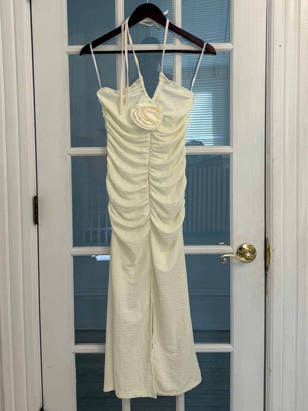 SHEIN Women’s Ivory Rosette Detail Halter Tie Neck Ruched Front Slit Maxi Dress